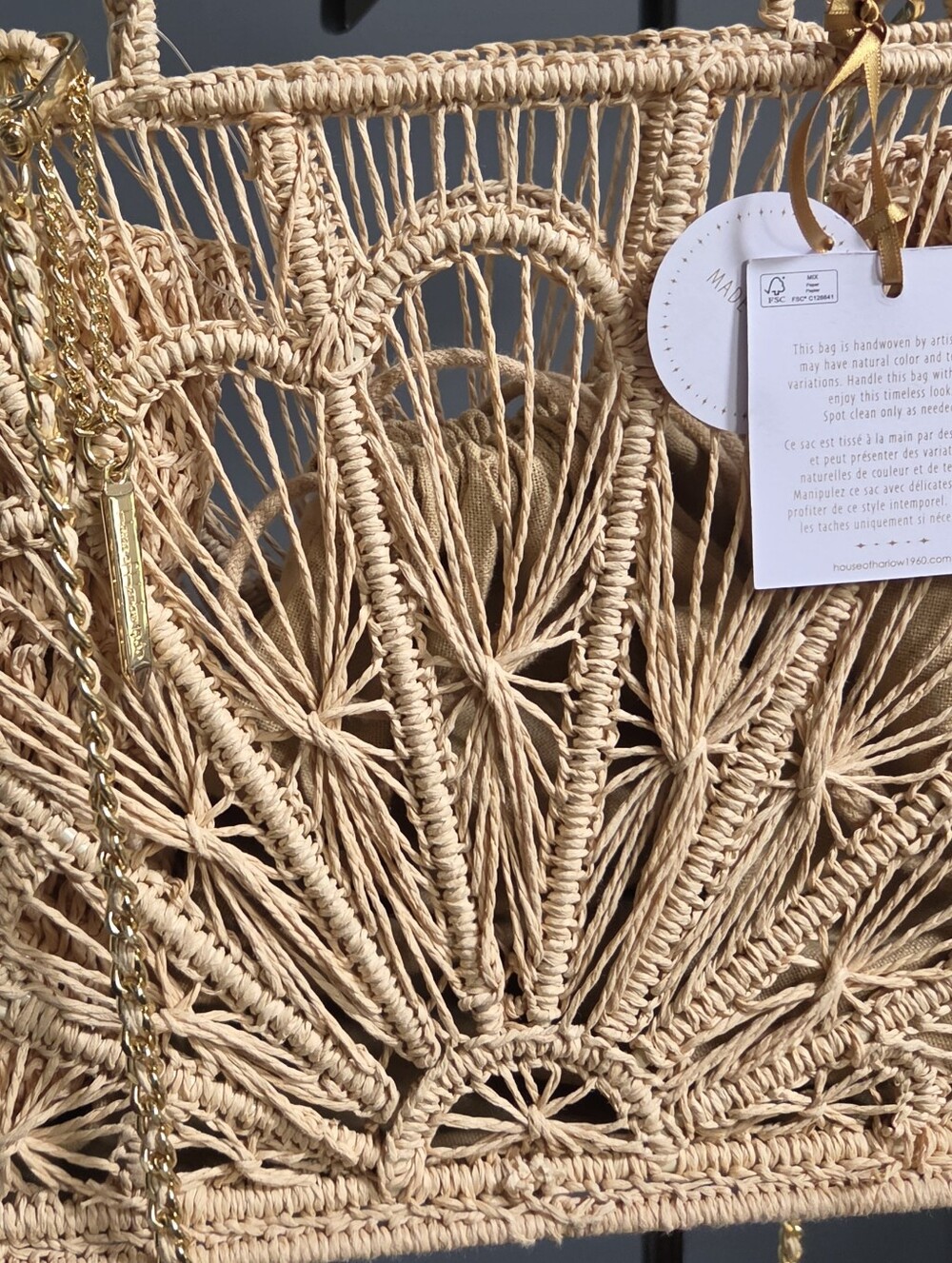 NWT Woven Straw Tote Bag - Natural W/ Gold Accents And Inner Drawstring Bag! - Picture 5 of 5